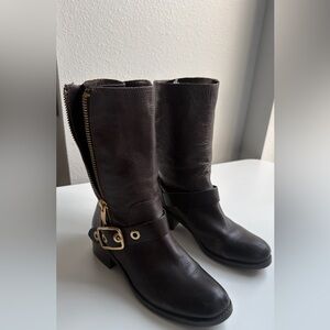 VINCE CAMUTO BROWN LEATHER BOOTIES BOOTS WITH TIP AND STUDS